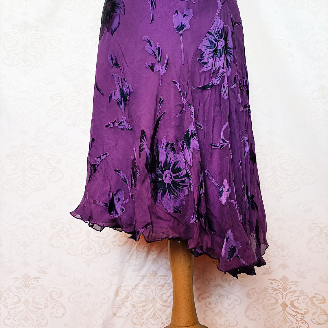 (90s) Purple floral midi dress - Size 8-10