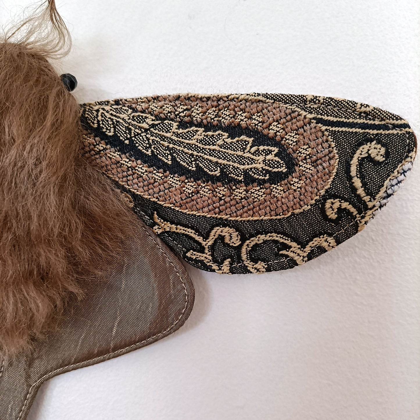 Gaze Moth - 26cm/10in