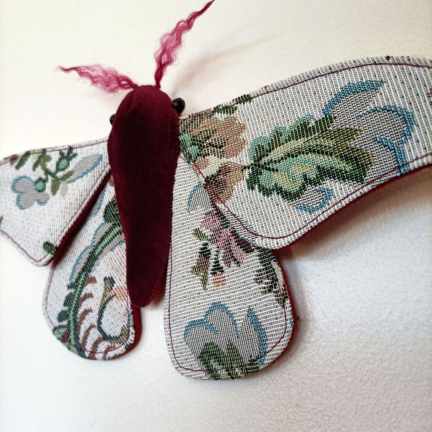 Winter Garden Moth - 26cm / 10in