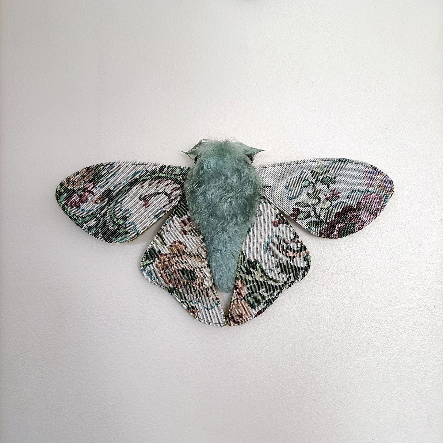 Winter Garden Moth - 30cm/12in