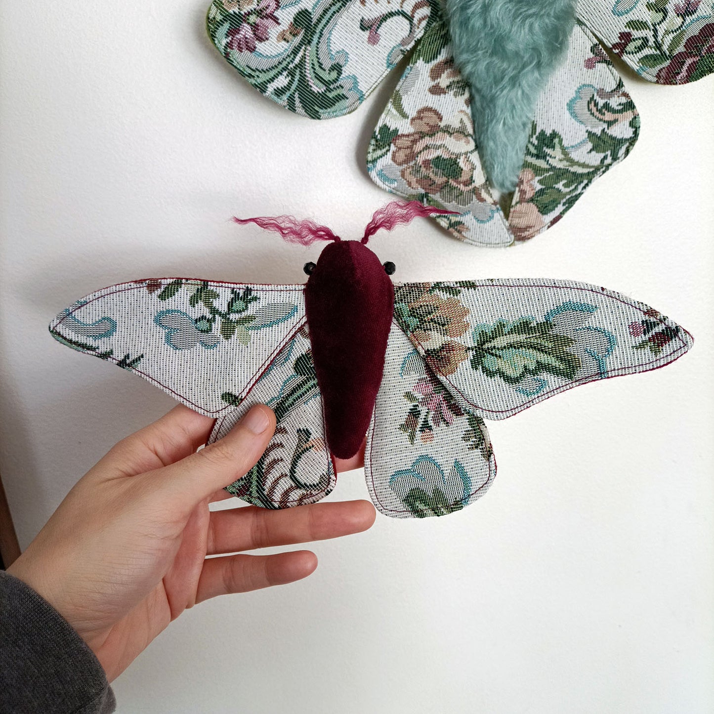 Winter Garden Moth - 26cm / 10in