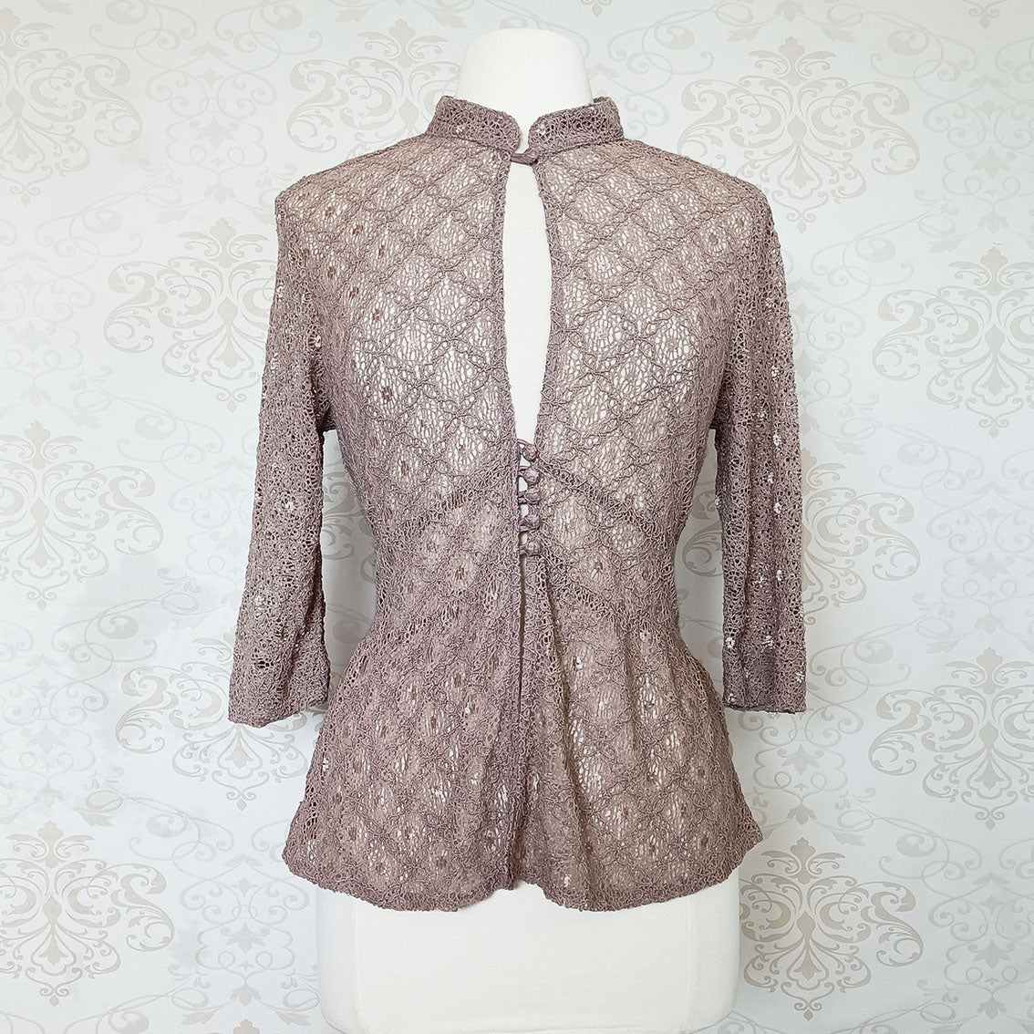 (90s / y2k) Mauve lace cardigan - Size 10-12