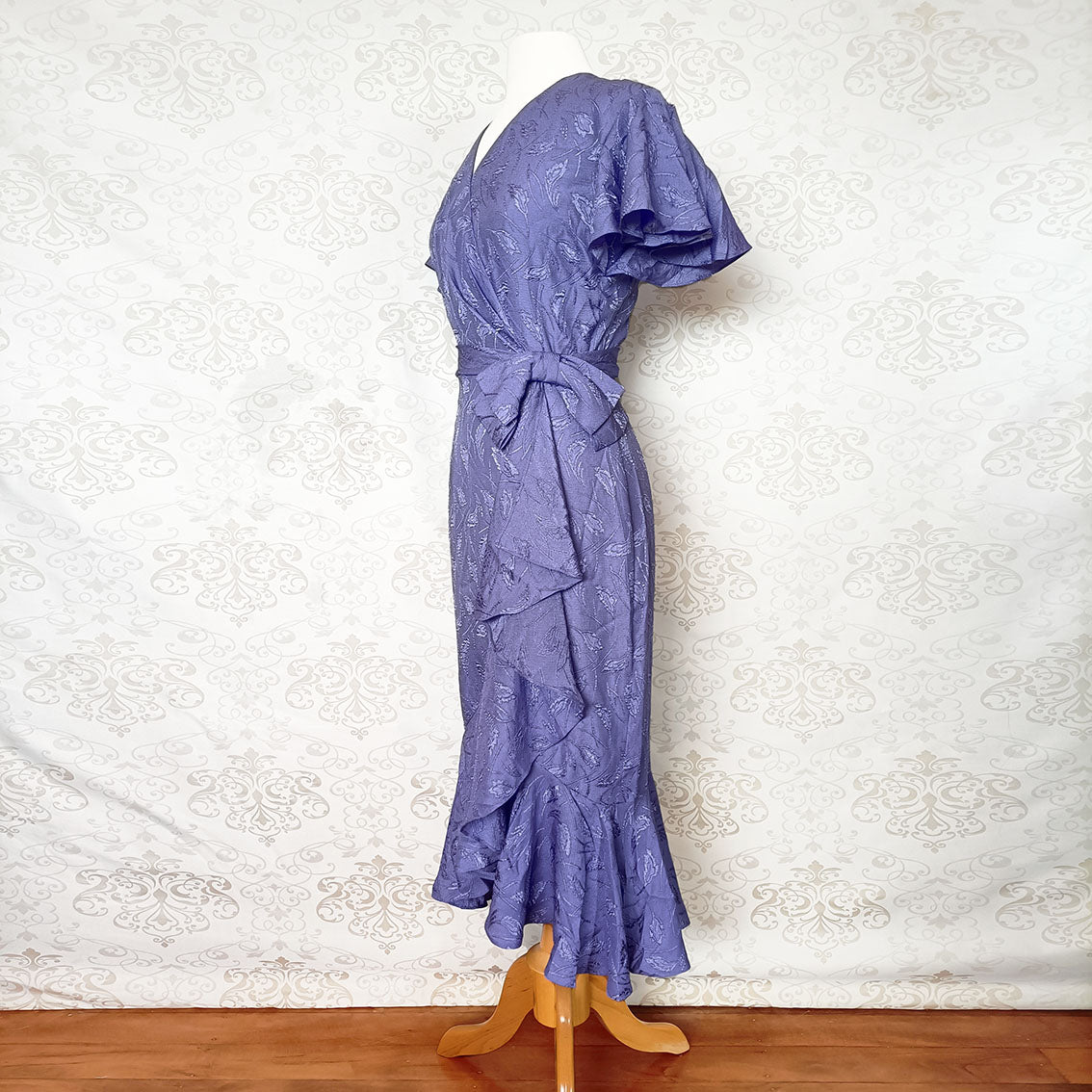 (80s/90s) Periwinkle midi cocktail dress - Size 8-10