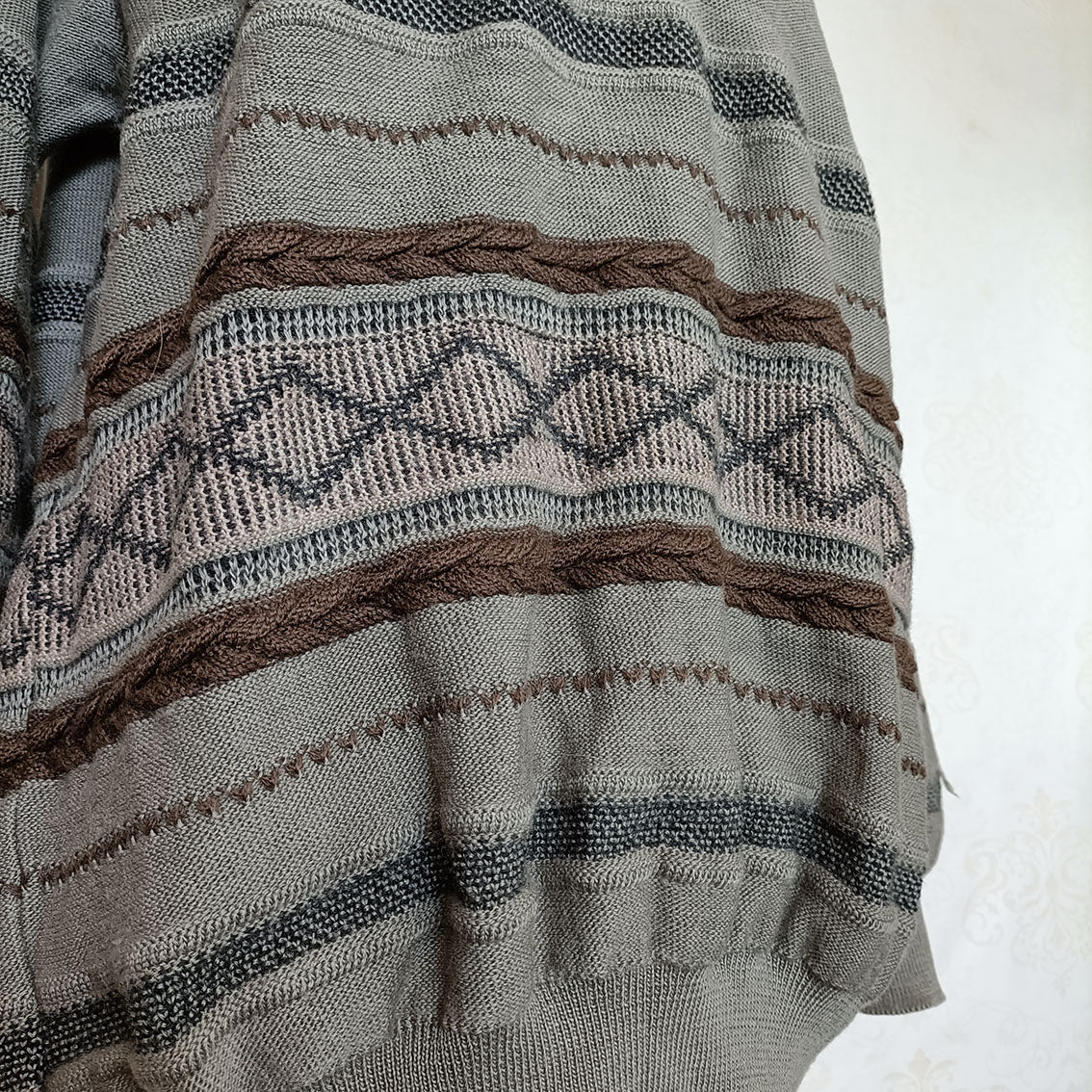 (90s) Gray and brown 100% wool sweater - Size XXL