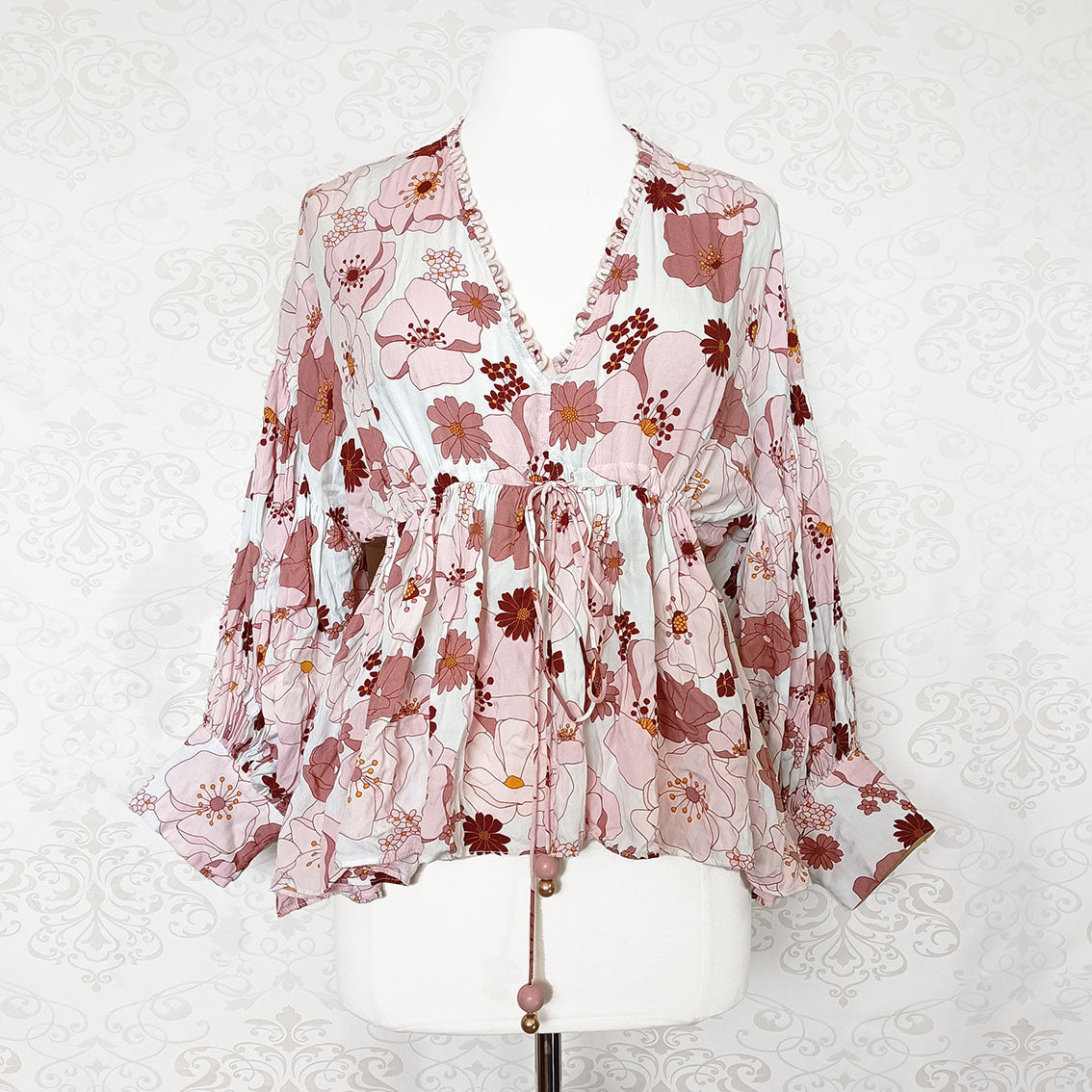 (Modern) Pastel pink floral ruffle top - Size 10-16