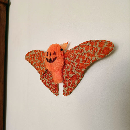 Jack'O'Lantern Moth - 27cm/10.6in