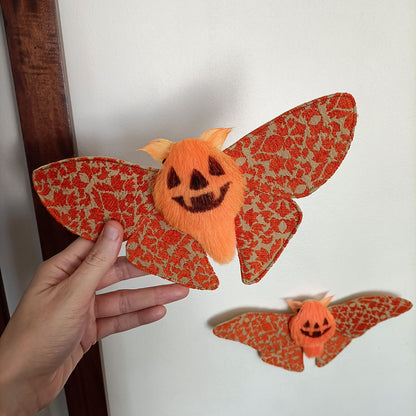 Jack'O'Lantern Moth - 24cm/9.4in