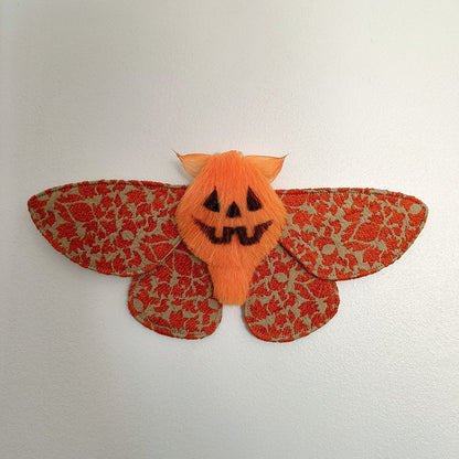 Jack'O'Lantern Moth - 24cm/9.4in