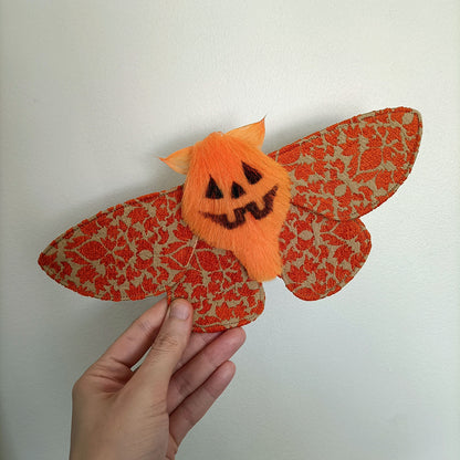 Jack'O'Lantern Moth - 24cm/9.4in