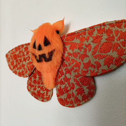 Jack'O'Lantern Moth - 24cm/9.4in