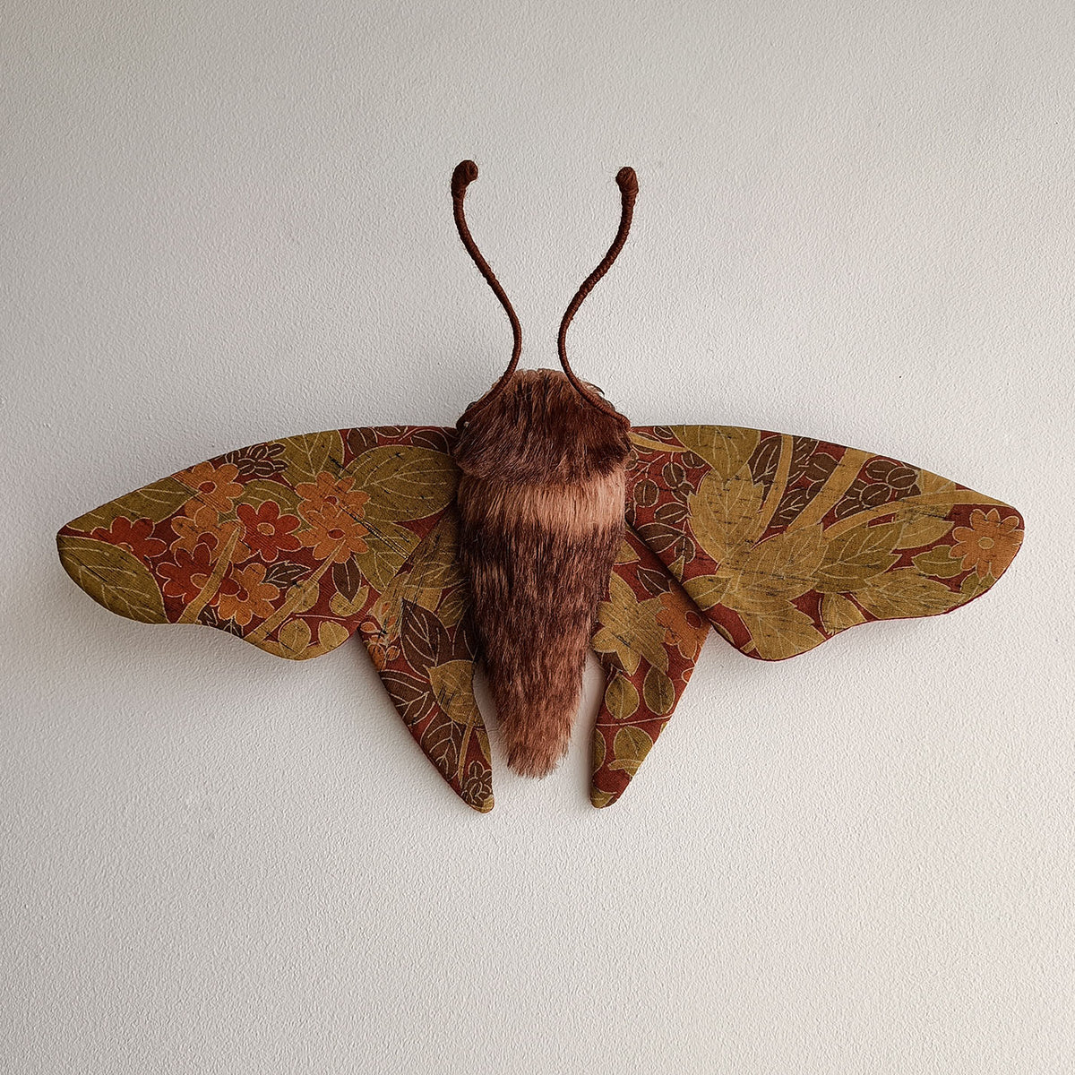 "Vanessa" - 34cm / 13.8in