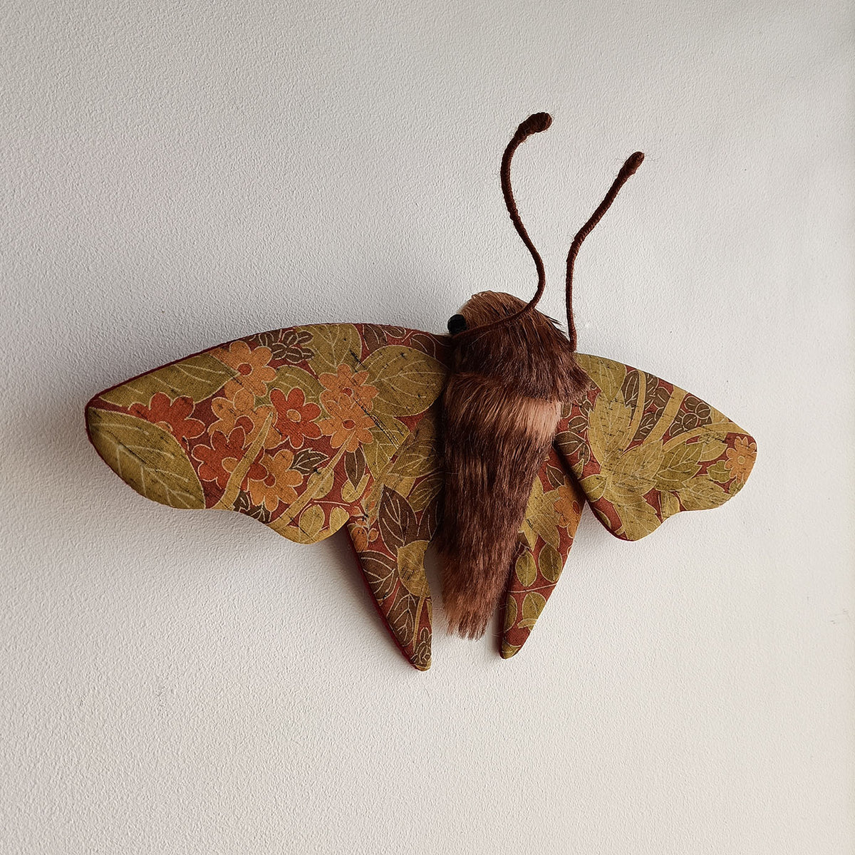 "Vanessa" - 34cm / 13.8in