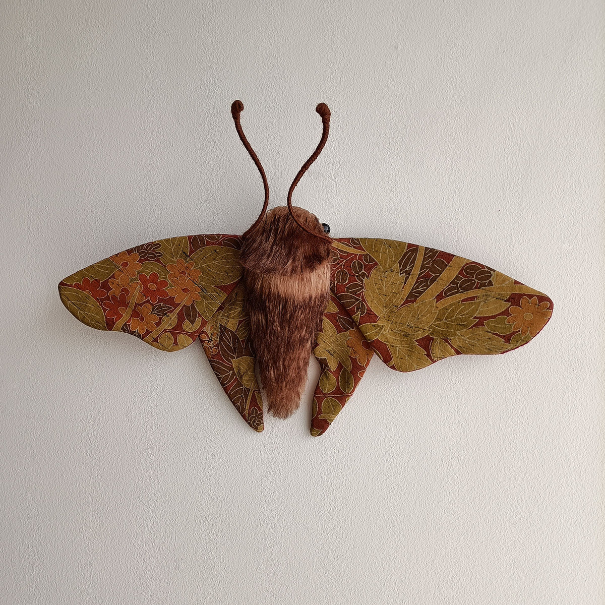 "Vanessa" - 34cm / 13.8in