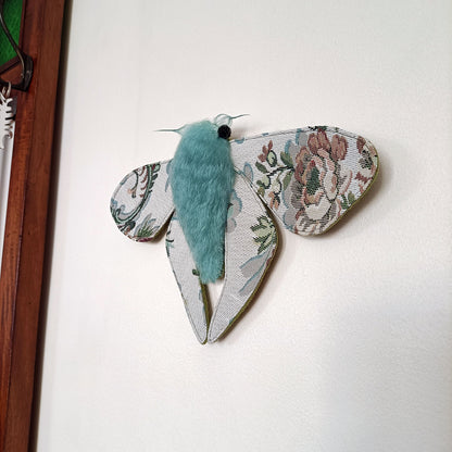 Winter Garden Moth - 28cm/11in